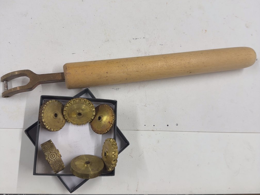 Brass Design Wheel Set