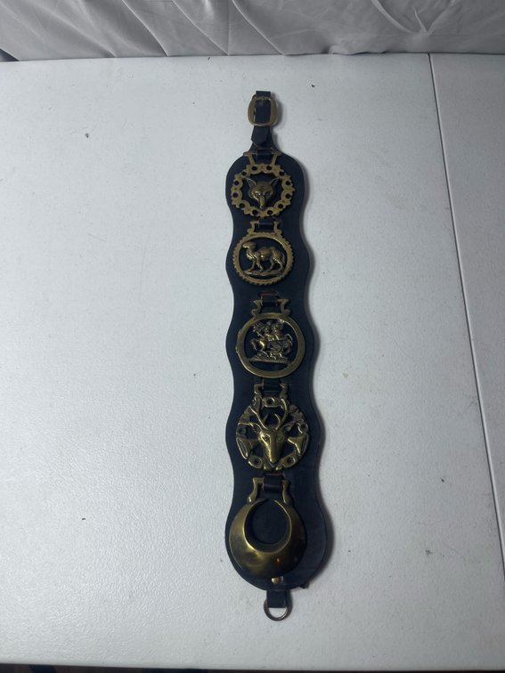 Lot 193