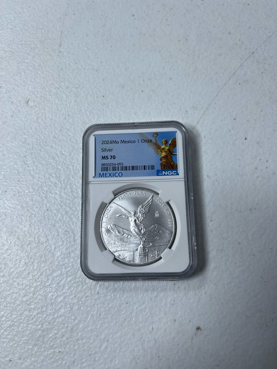 Lot 412