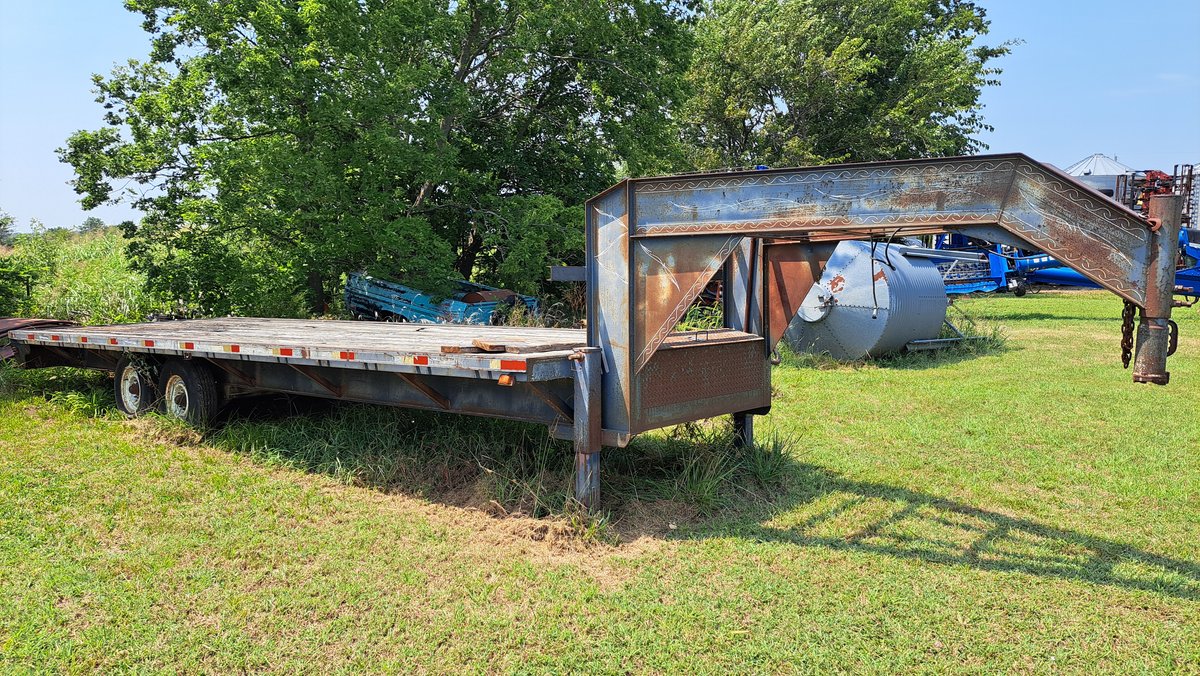 Gooseneck Trailer