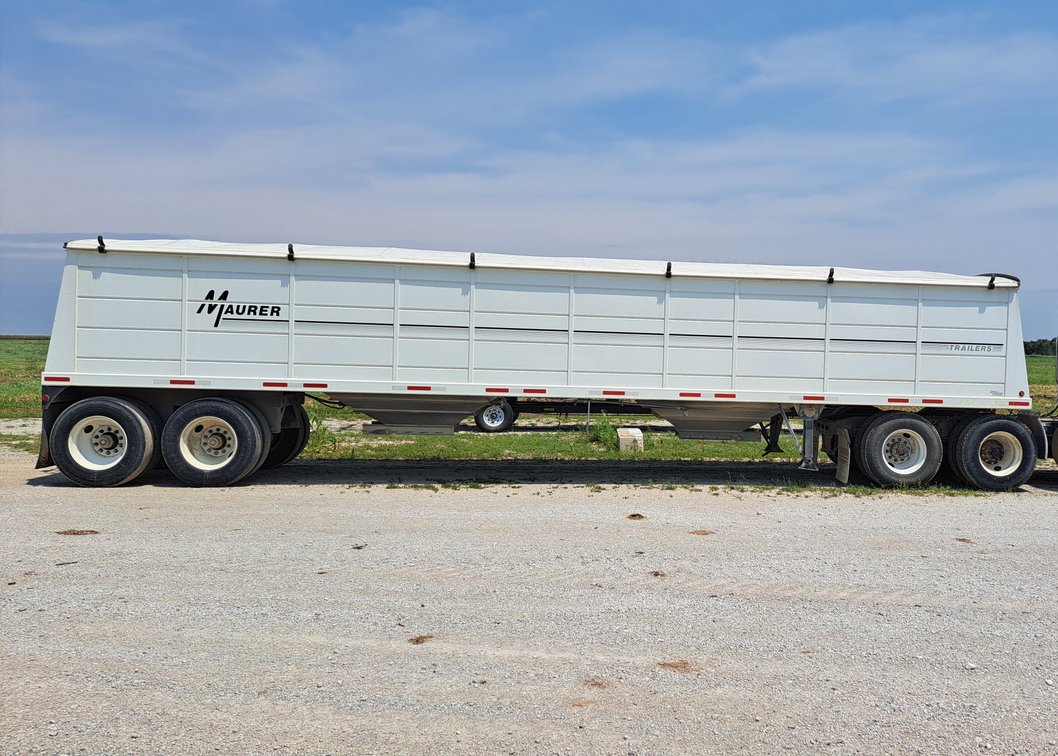 Maurer Hopper Trailer, 40ft