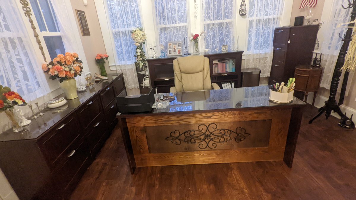 Matching Office Furniture 