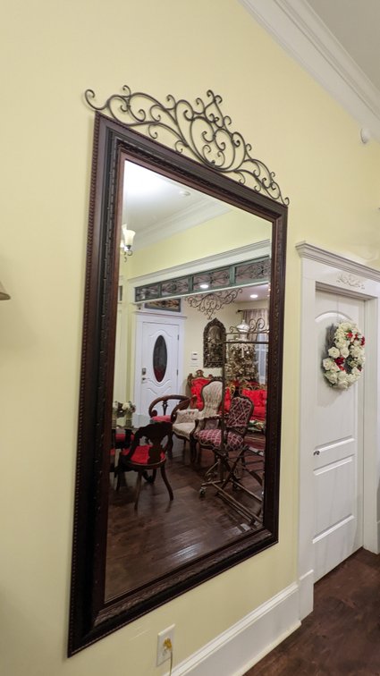 Mirrors of Bridal Suite