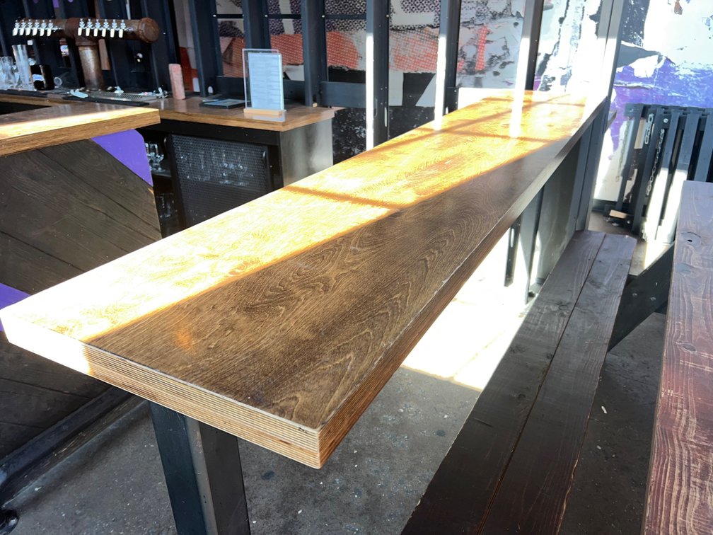 Floating Bar