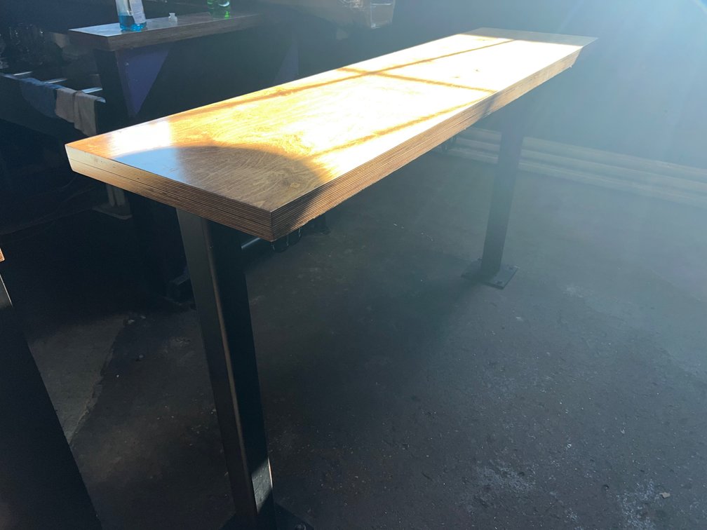 Floating Bar