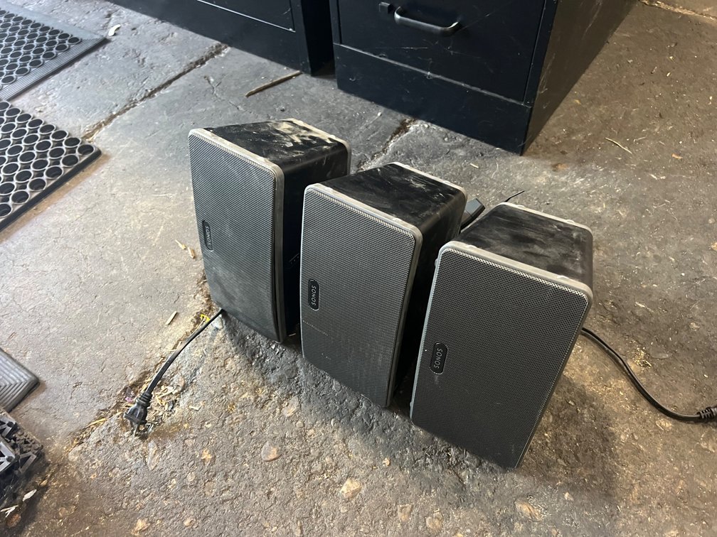 (3) Sonos Speakers