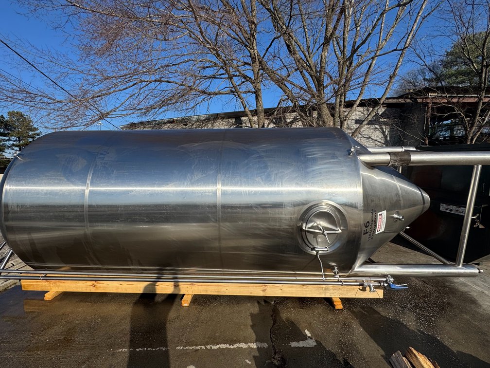 PREMIER - PRE-RIGGED 120bbl Conical FV