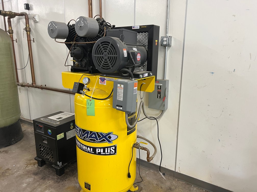 EMAX 80g Air Compressor with Dryer