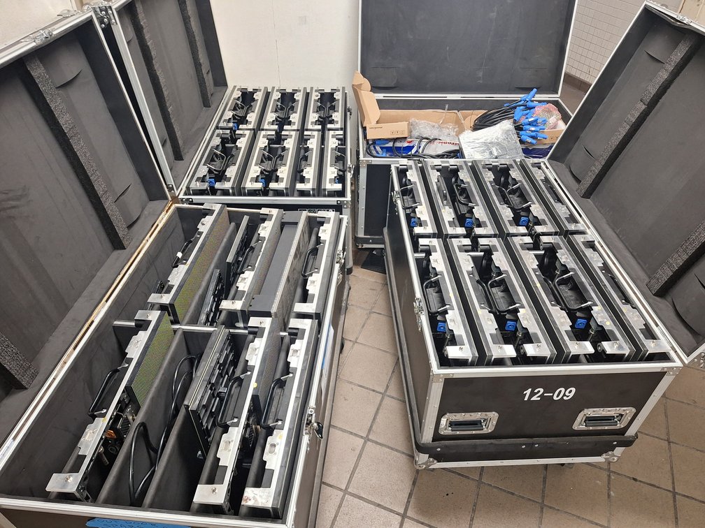 (48) Modular Pixel Video Screen Panels, Cableing and Parts in Cases
