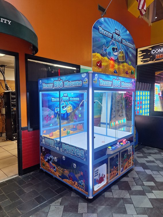 THE REALLY BIG CRANE CO. - The Really Big Machine Crane Game