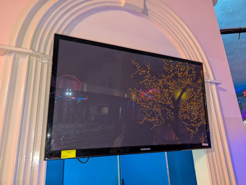 (3) SAMSUNG 50in Class TVs