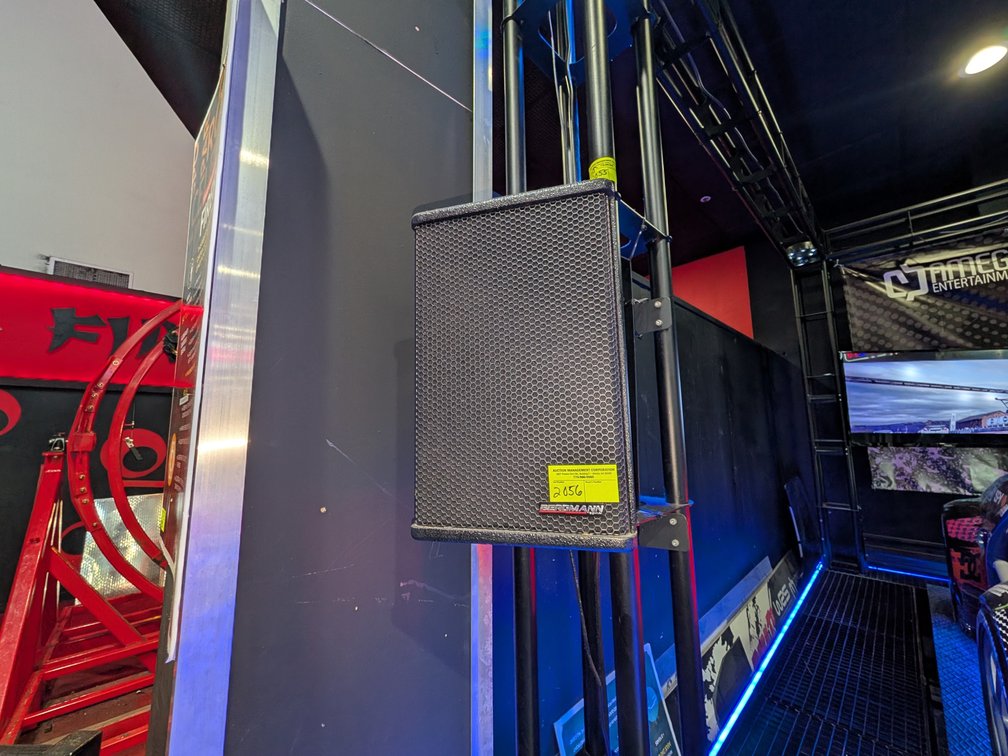 (2) BERGMANN Speakers