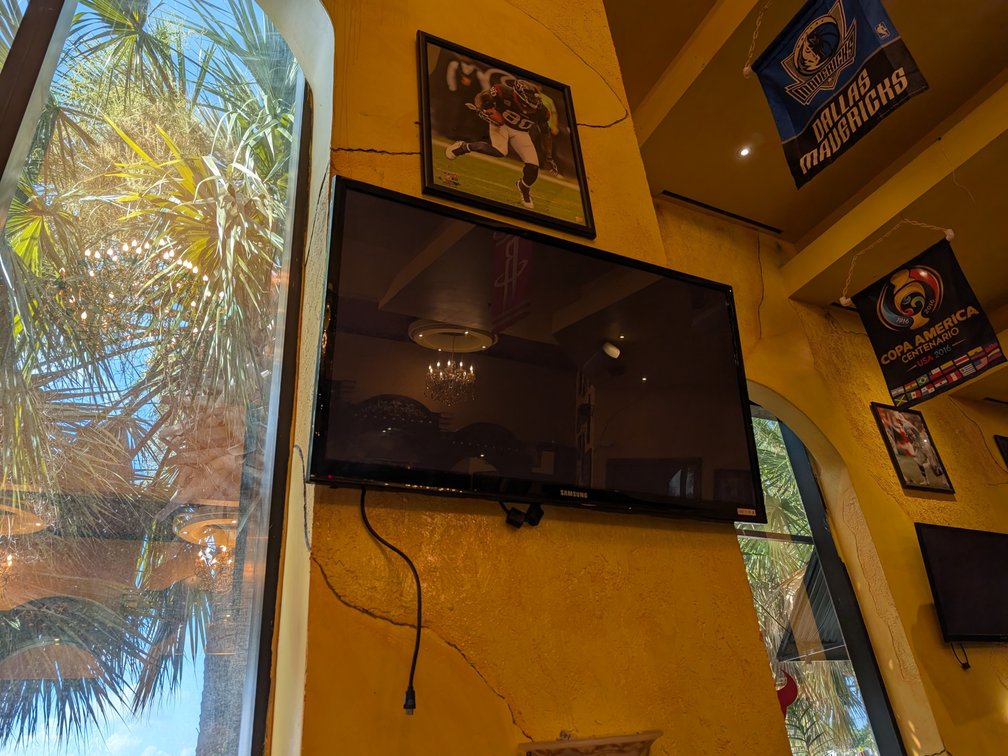 (2) SAMSUNG 50in Class TVs