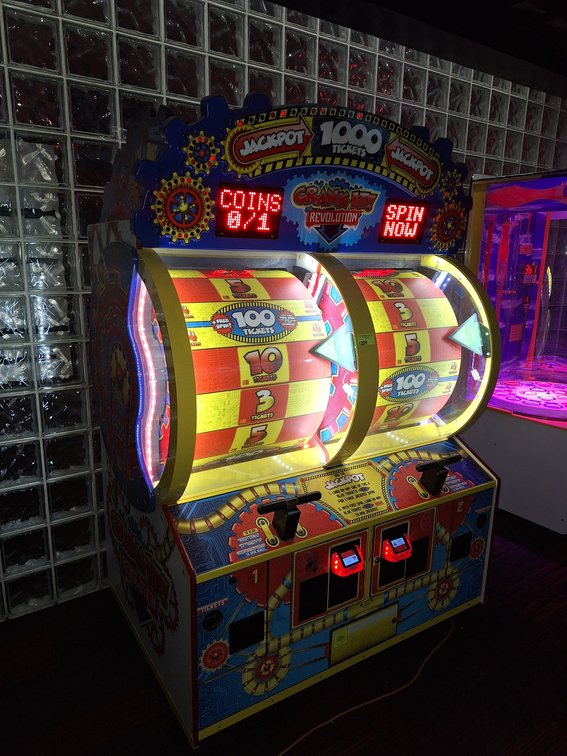 BAYTEK GAMES - Crank It Revolution Arcade Game
