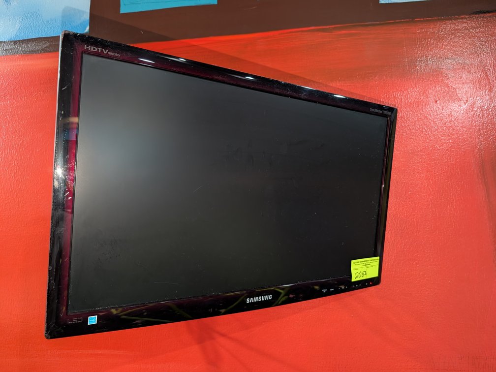 (4) SAMSUNG 24in Class TVs