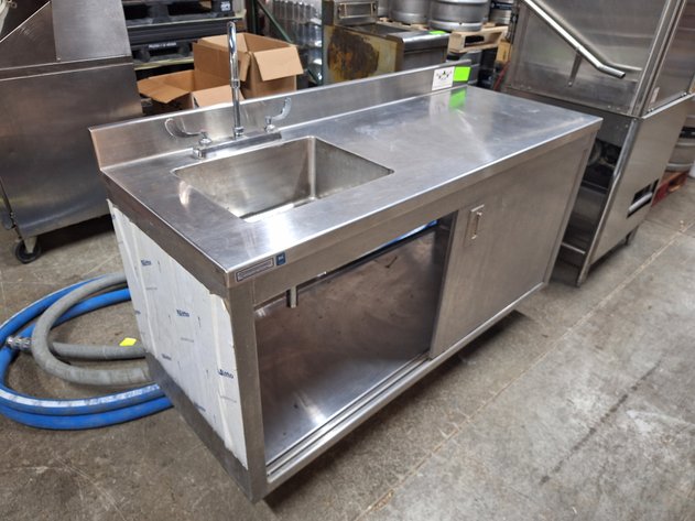 Image for SOUTHERN STAINLESS Beverage Table with Sink and Understorage with Sliding Door