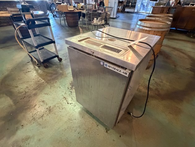 Image for BEVERAGE-AIRE Rolling Draft Cooler