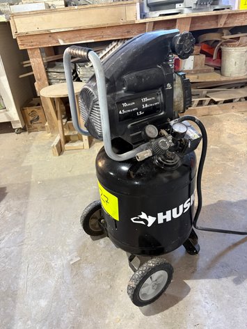 Image for HUSKY 10-Gallon Portable Vertical Air Compressor
