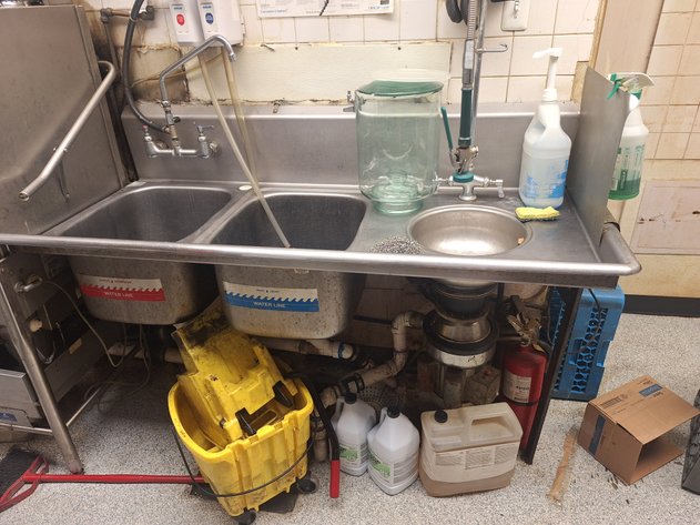 Image for Warewashing Pre-Rinse and Drainboard Station