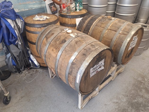 Image for (4) Wooden Oak Barrels and (1) Barrel Stand