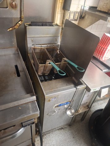Image for PITCO Double Basket Fryer