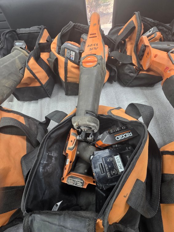 RIDGID Cordless Kit Combo with Accessories