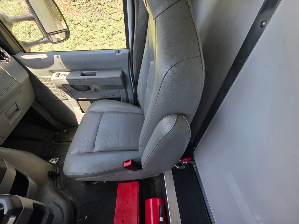 Image for San Diego, CA: 2024 FORD E-450 Super Duty Box Truck