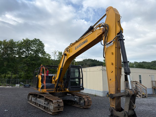 Image for 2024 LIUGONG 922F Hydraulic Excavator