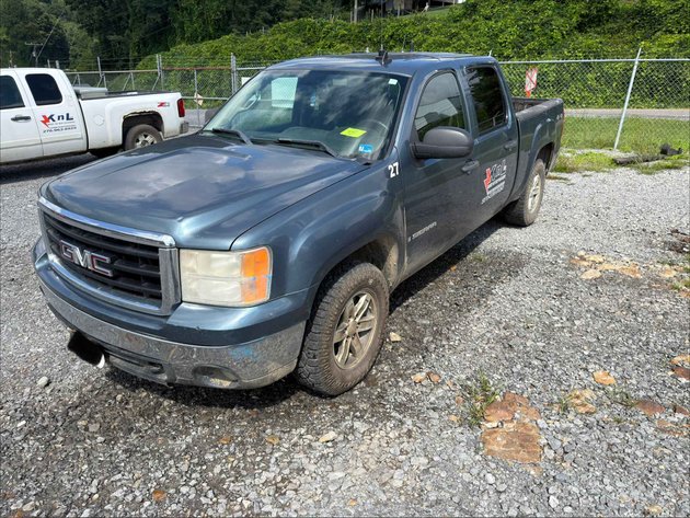 Image for 2007 GMC Sierra SLE 4 x 4