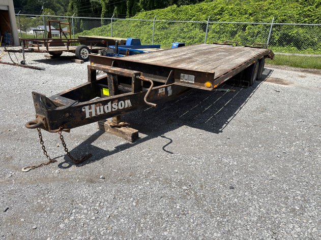Image for HUDSON BROS. 21 Ft trailer