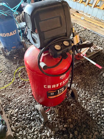 Image for CRAFTSMAN 33 Gallon Air Compressor