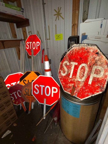 Image for (7) Stop/Slow Hand Signs