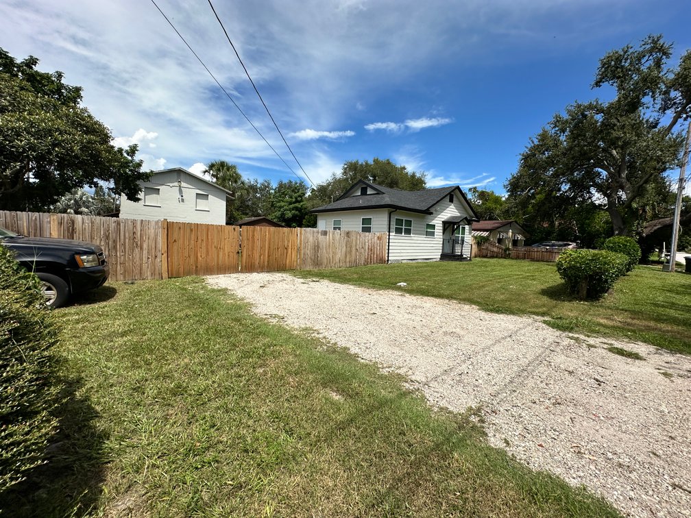 Image for 1006 15th Ave NW, Largo