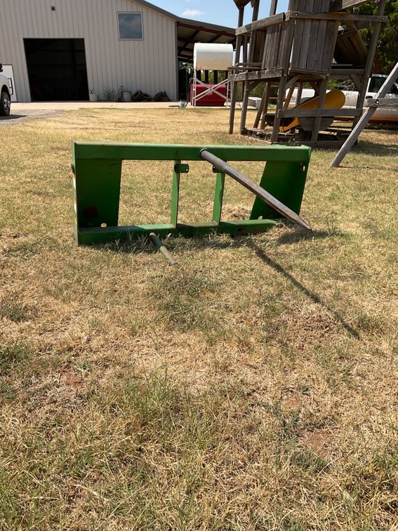 John Deer  Bale Spear