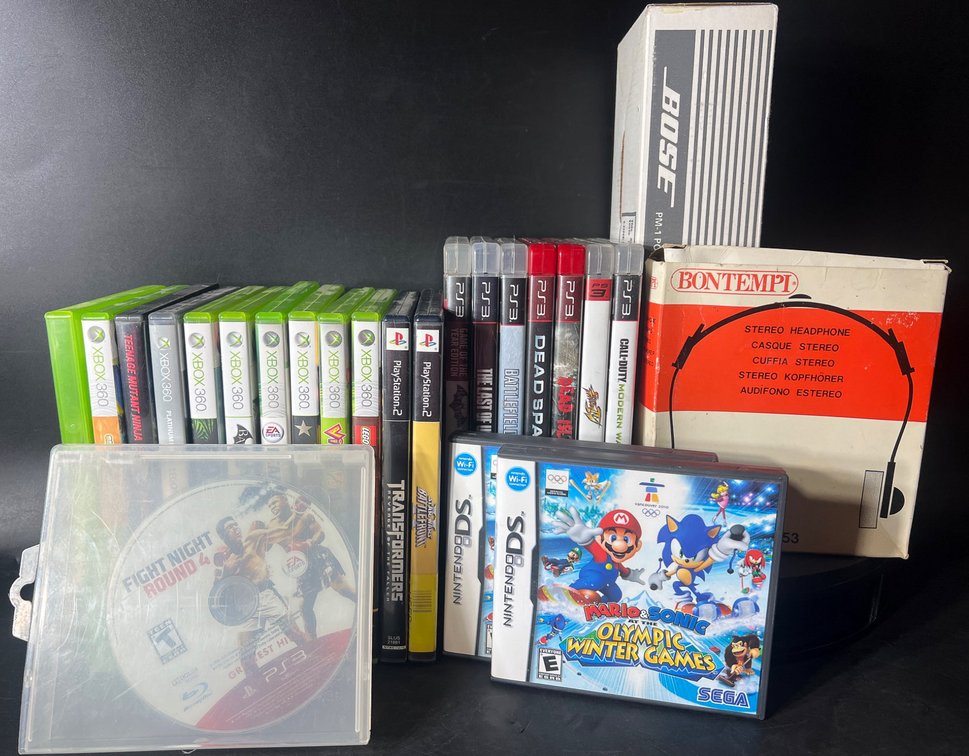 Nintendo GameCube Teenage Mutant Ninja Turtles 2: Battle Nexus and Mixed Lot of Media
