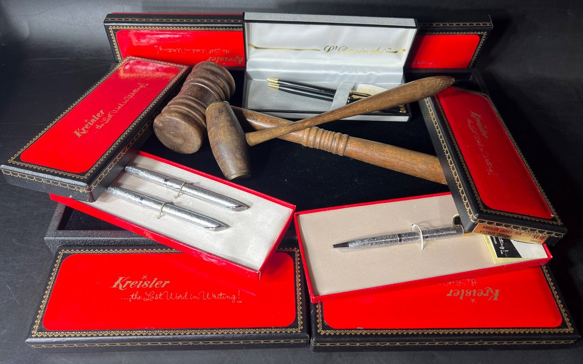 Kreister and L’Davinci Pen Sets with Wooden Gavels