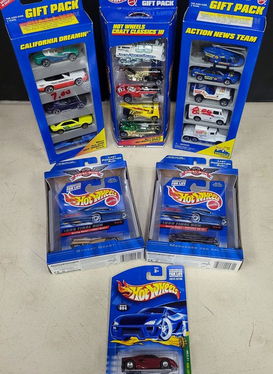 Hot Wheels Lot of 6: 3 Gift Packs, 2 Final Run Series, and 1 Super Treasure Hunt