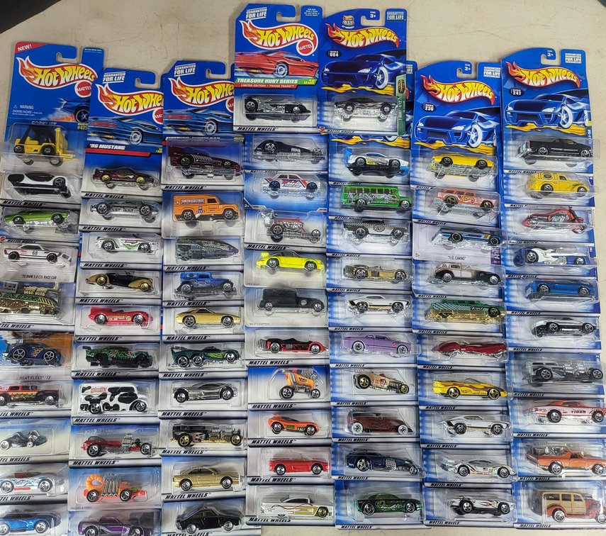 70 Hot Wheels Cars Plus 2 Treasure Hunt Series Models