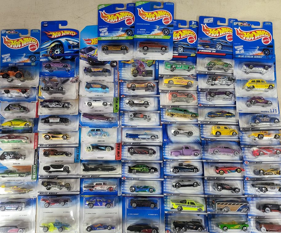 70 Hot Wheels Cars With 2 Treasure Hunt Series Cars