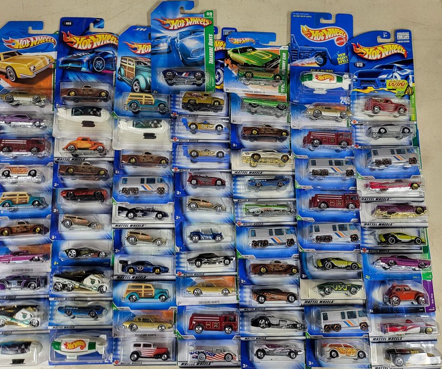 72 Hot Wheels Die-Cast Vehicles in Original Packaging