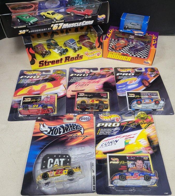 Hot Wheels Collectible Lot Featuring Pro Racing, Street Rods, and More