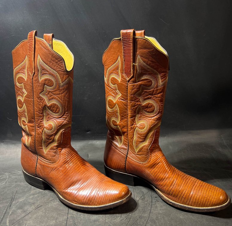 Lusky’s Western Stores Men’s Leather Cowboy Boots, Size 10.5AA