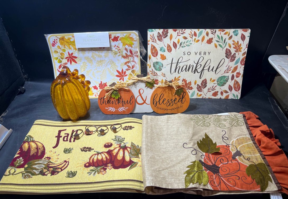 Autumn Themed Home Decor Set Featuring Glass Pumpkin, Placemats, Table Runner, and Accents