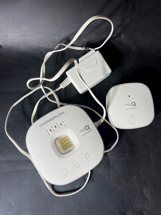 Chamberlain myQ Smart Garage Hub and Sensor MYQ-G0402