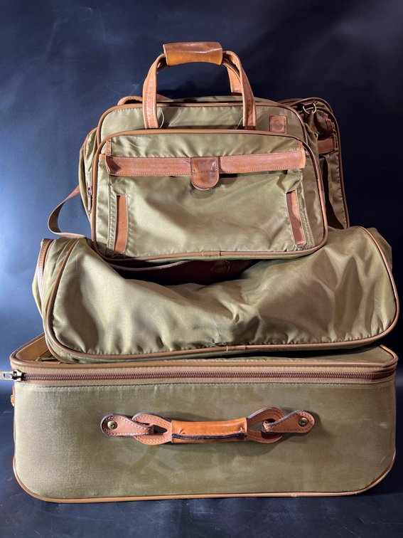 Hartmann 15x23x9 Olive Green Nylon and Leather Luggage Set