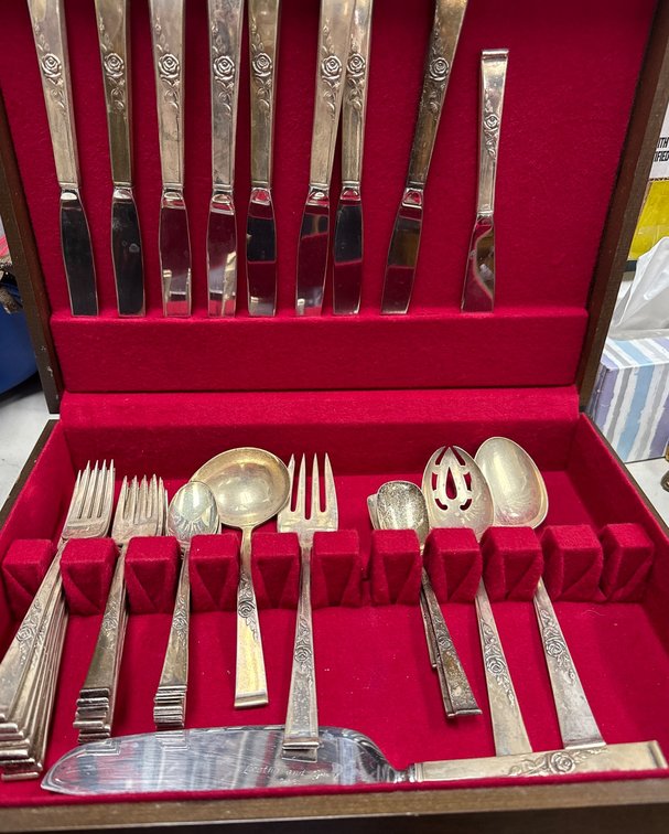 Reed & Barton Classic Rose Sterling Flatware with Serving Pieces