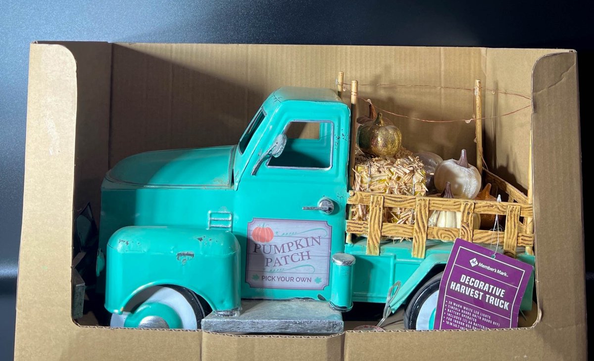 Member’s Mark Decorative Harvest Truck with LED Lights