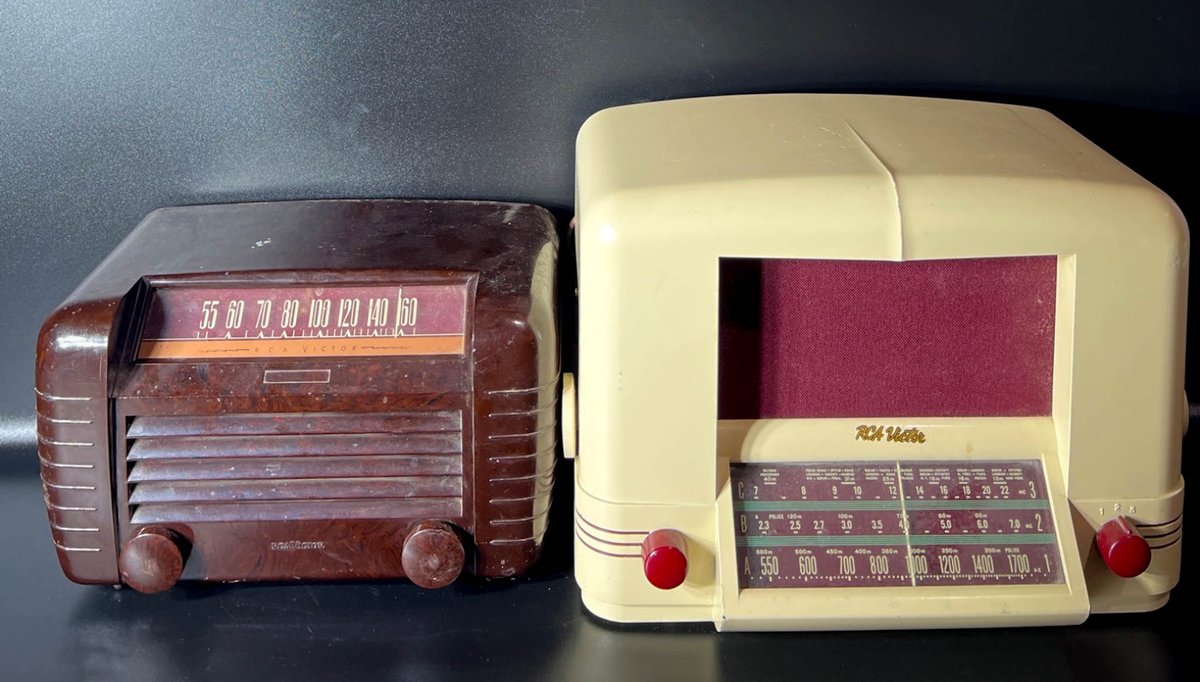 RCA Victor Model 65X1 and Model 5Q5U Bakelite Radios