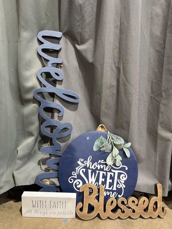 Decorative Wooden Signs Including ‘Home Sweet Home’