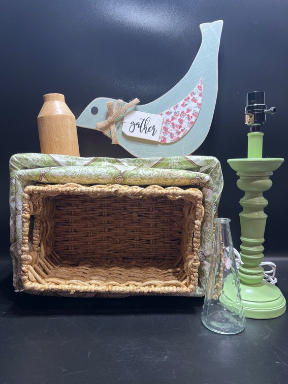 Home Decor Lot: Lamp, Baskets, Wooden Ornament, and Glass Vase
